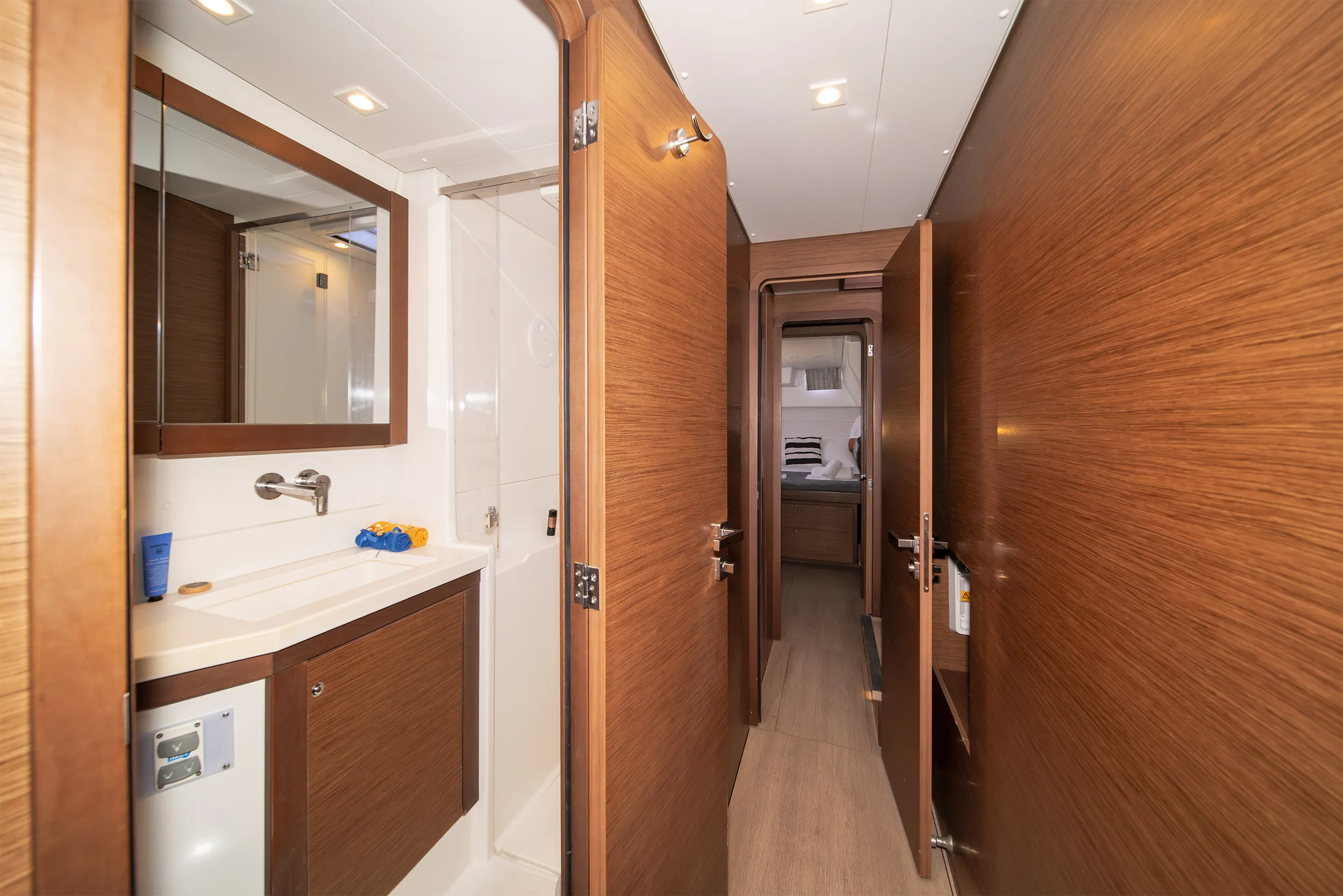 Image slide 248654