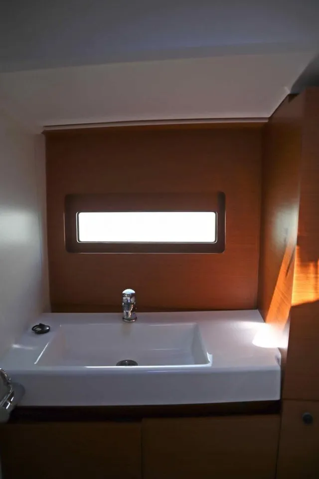 Image slide 248833