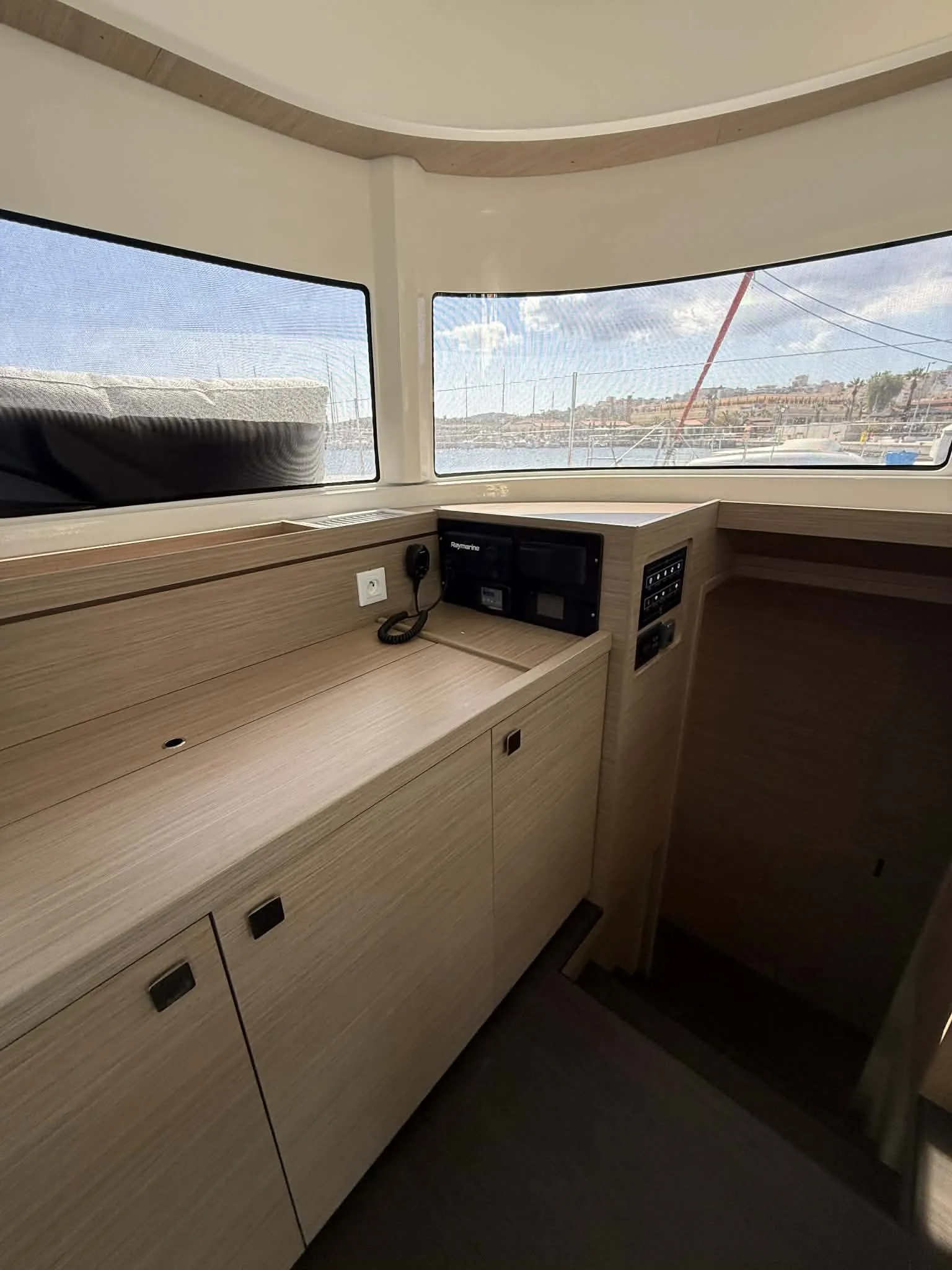 Image slide 248859