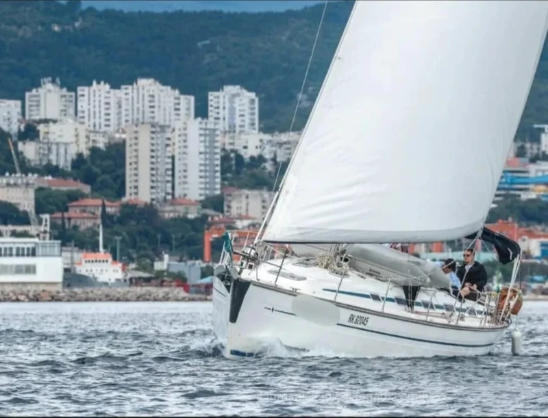 Bavaria 44 Sea Toy boat image