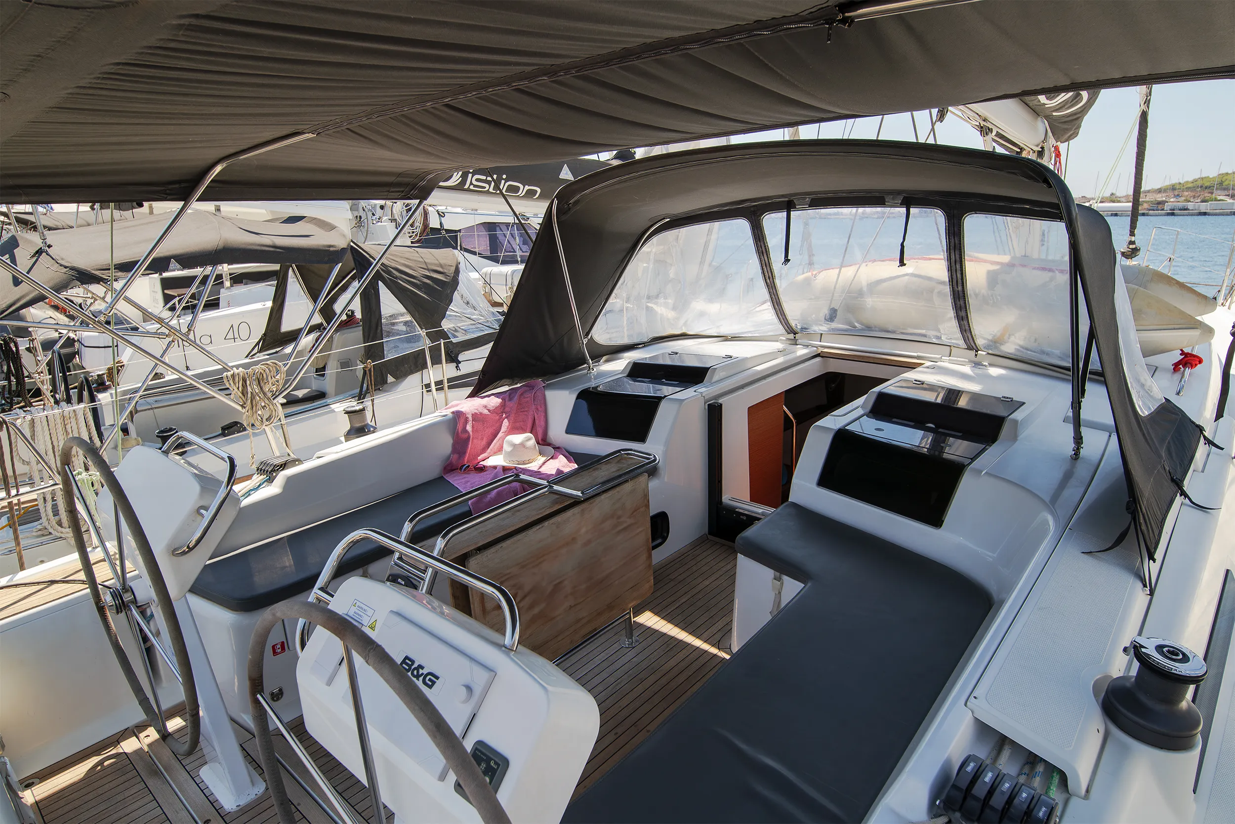 Image slide 250831