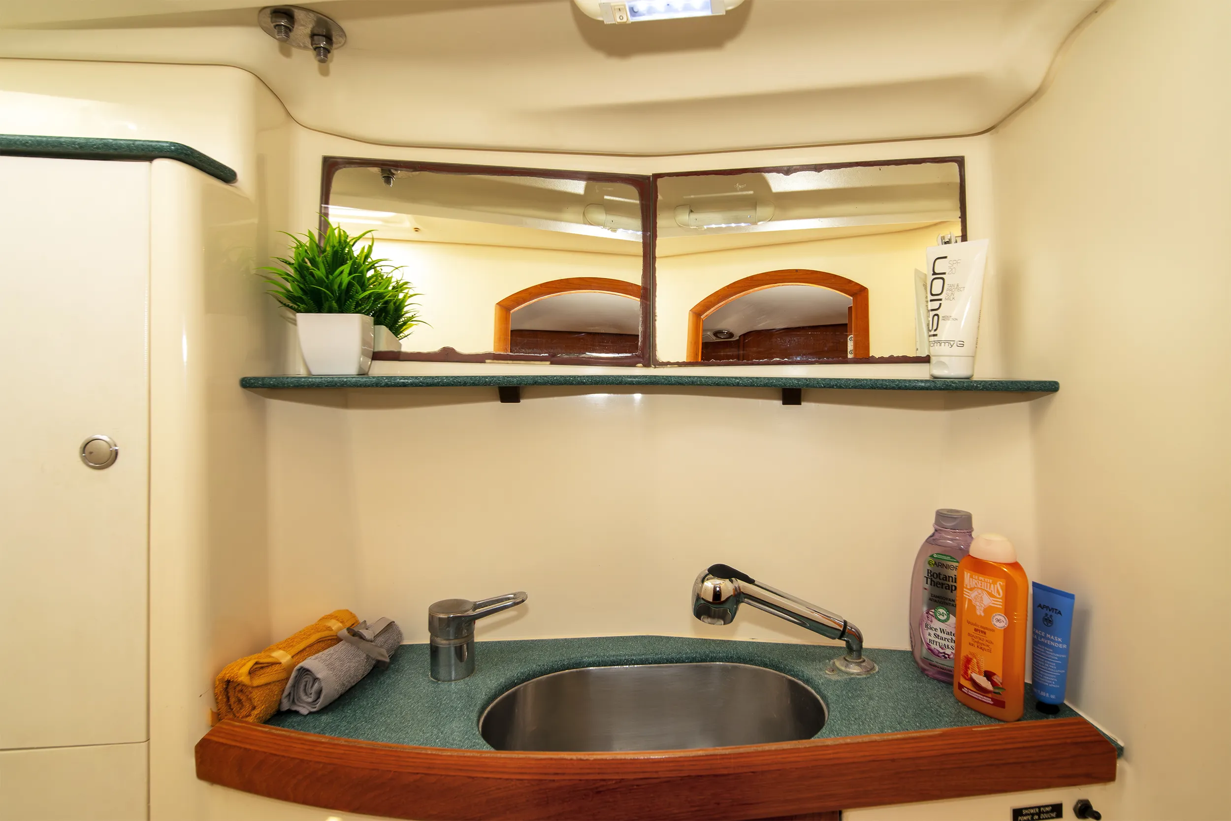 Image slide 250847