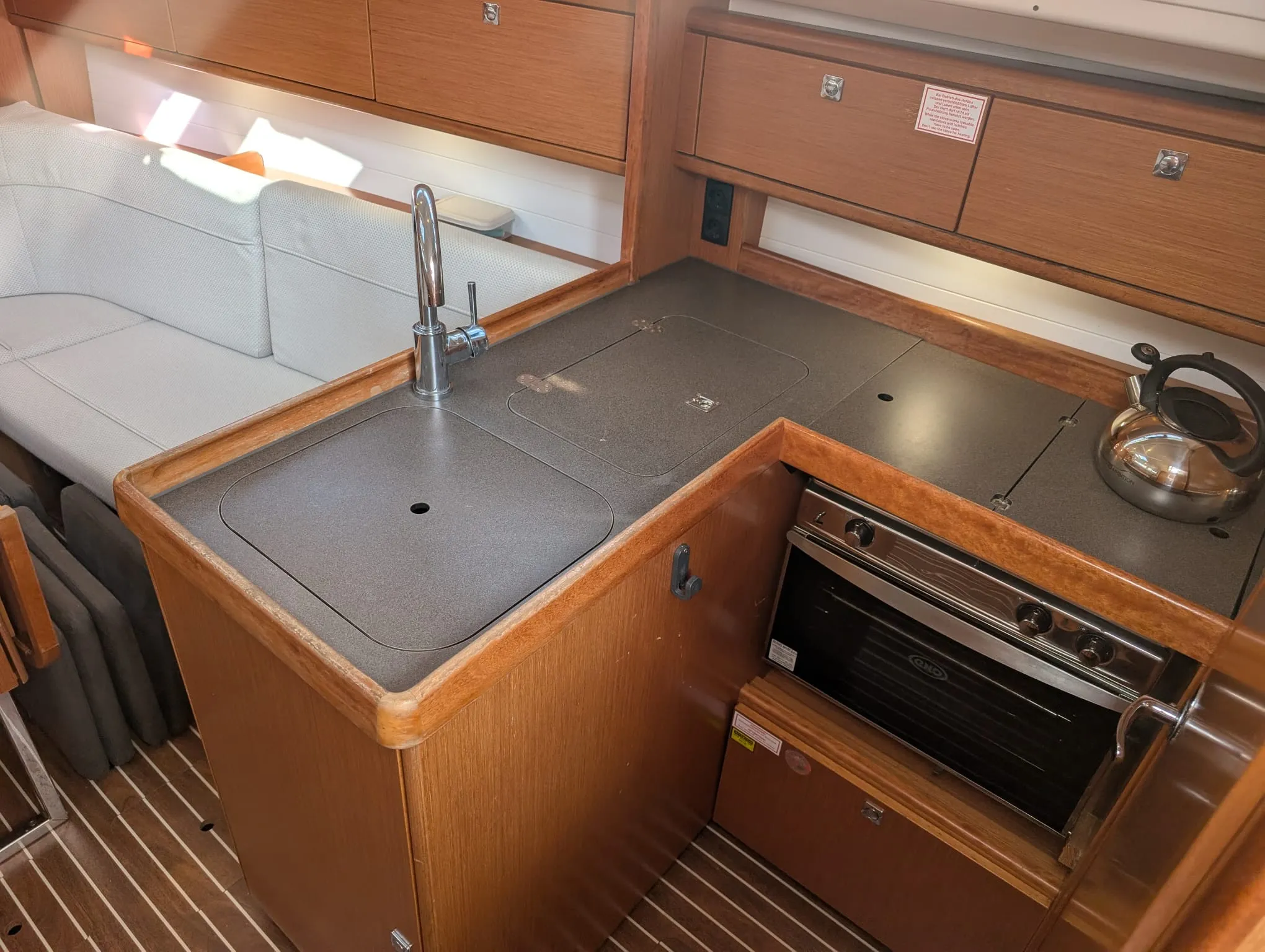 Image slide 251086