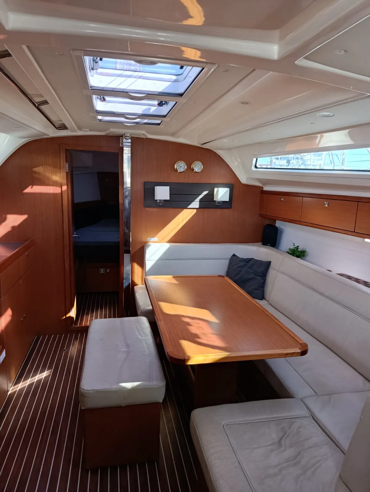 Image slide 251611