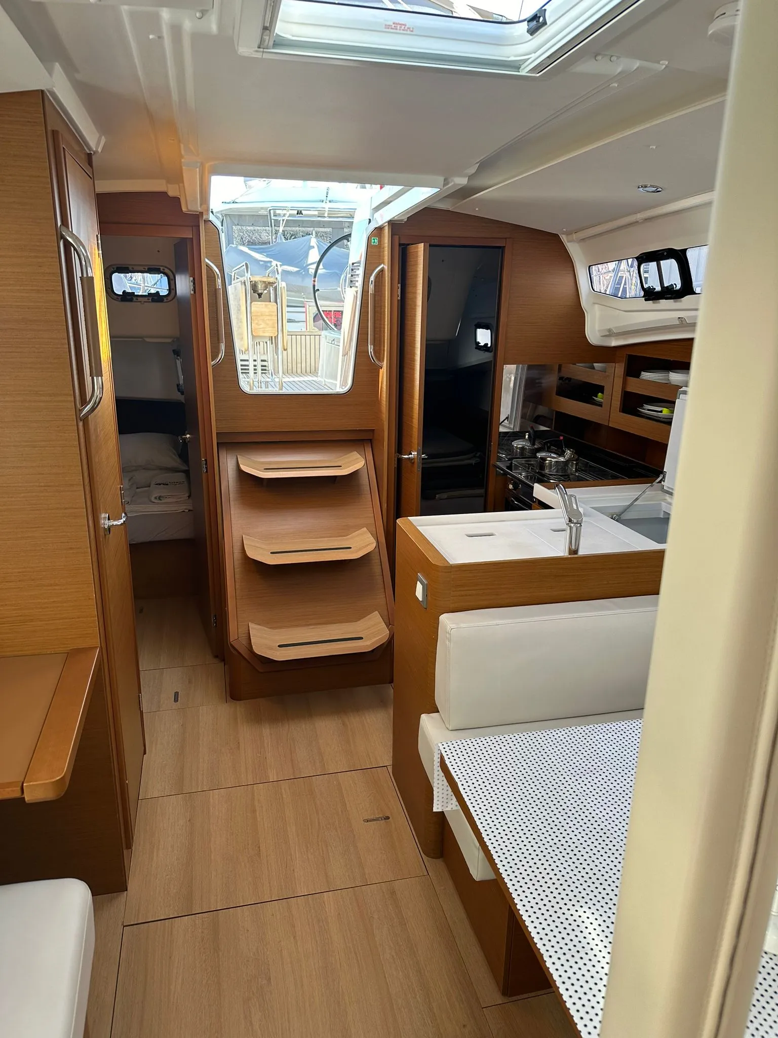 Image slide 252129
