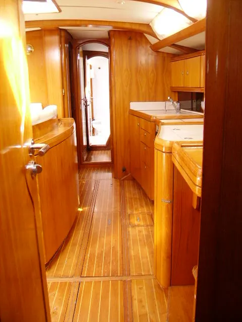 Image slide 2550