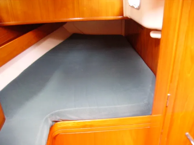 Image slide 2553