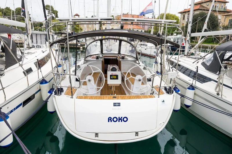 Bavaria Cruiser 34 Style Roko boat image