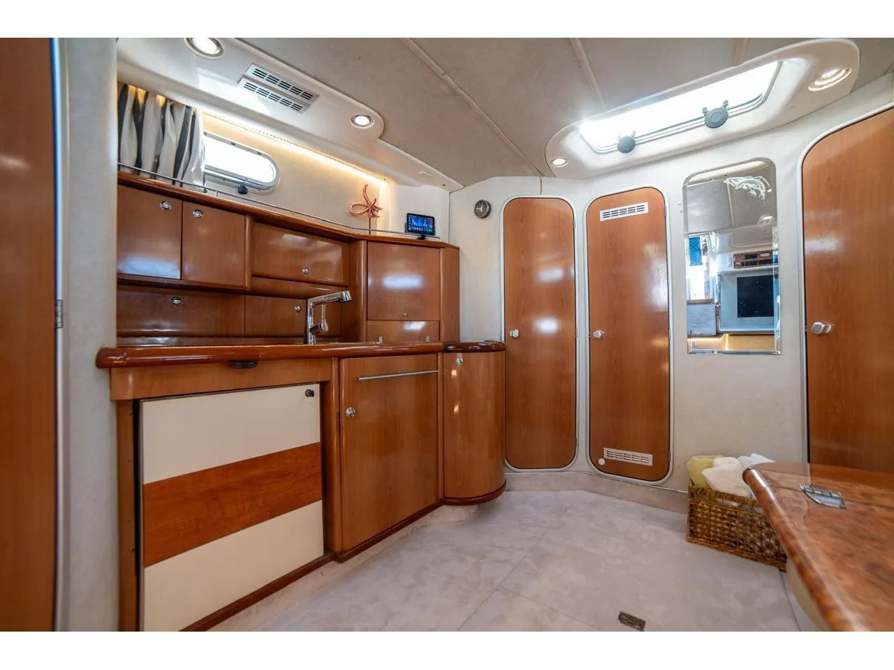 Image slide 256149