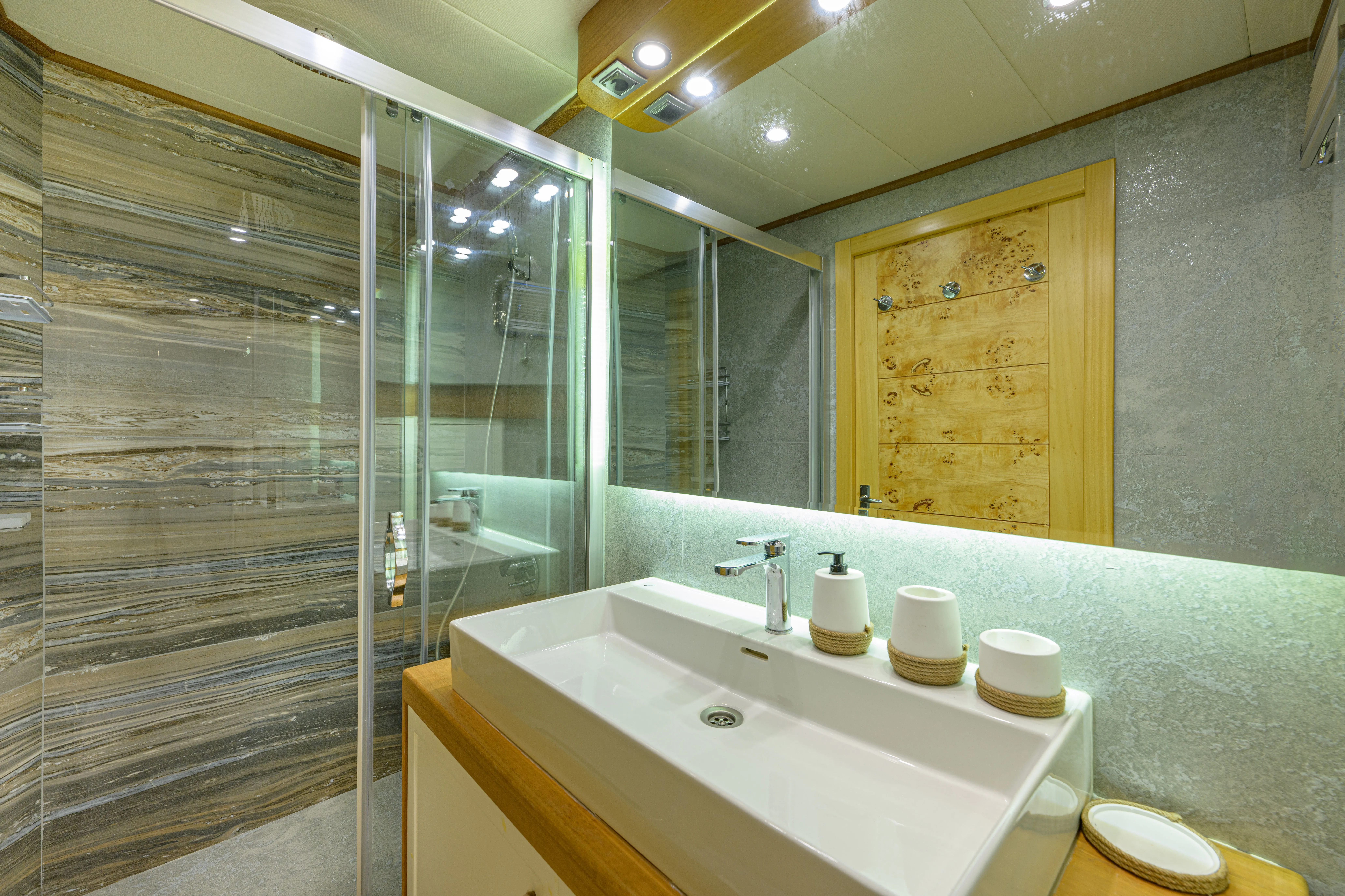 Image slide 256213