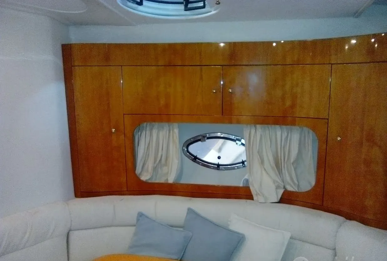 Image slide 256257