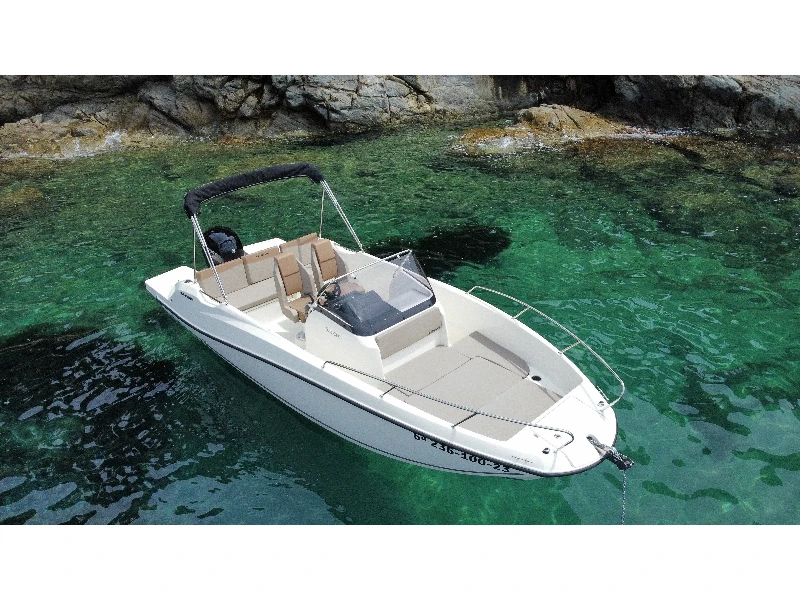 Quicksilver Activ 675 Open Premium boat image