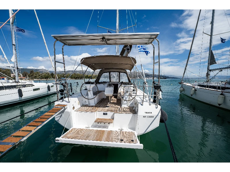 Bavaria C38 Trata boat image