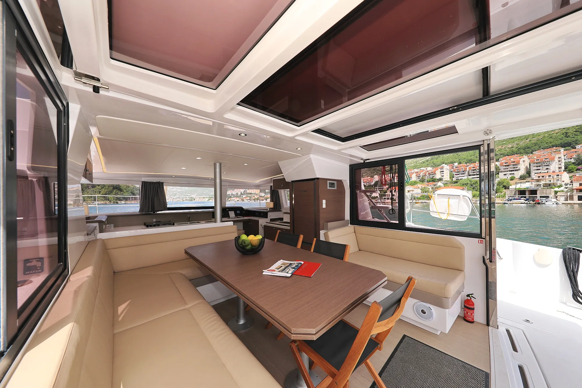 Image slide 25683