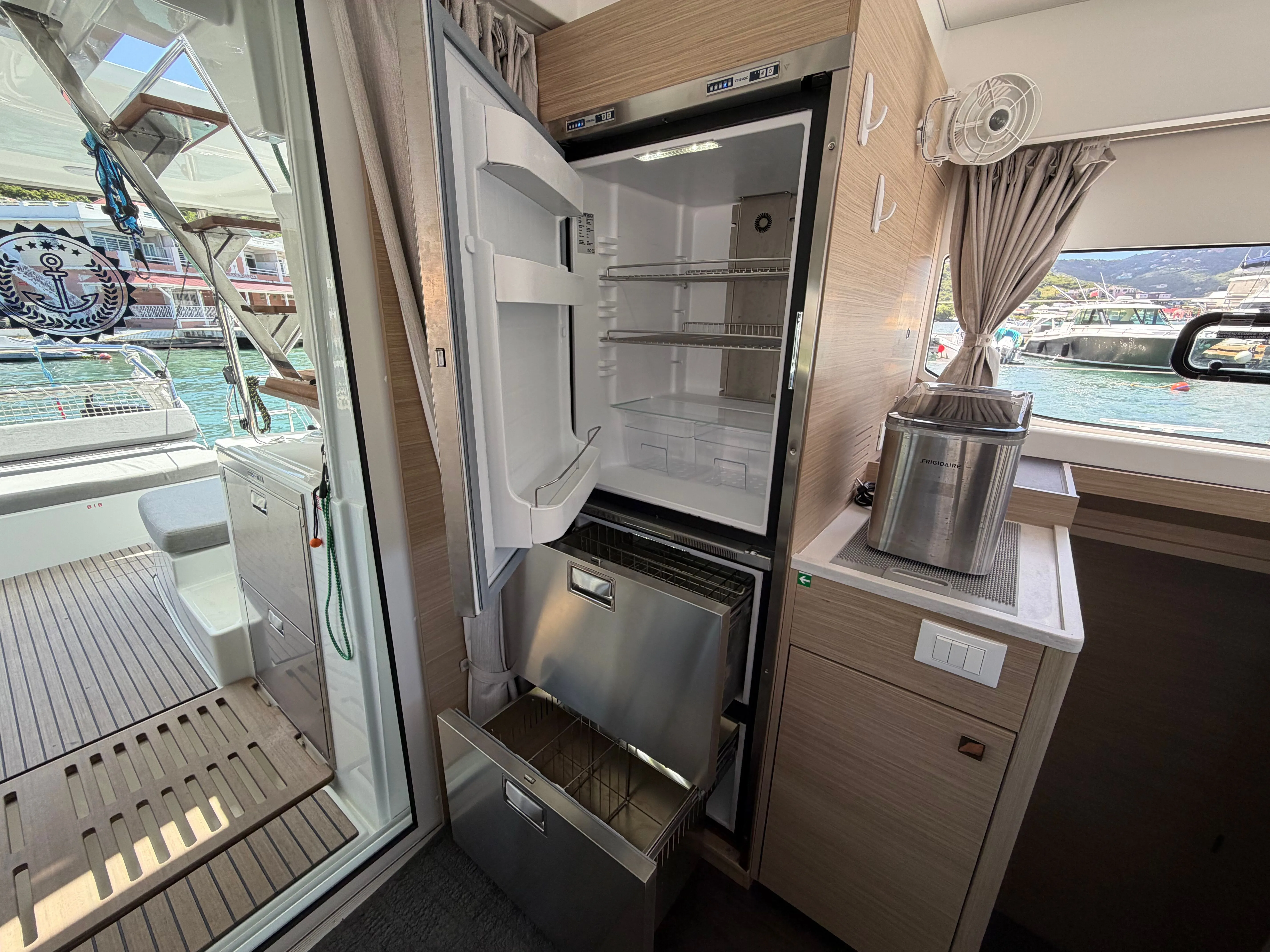 Image slide 257047