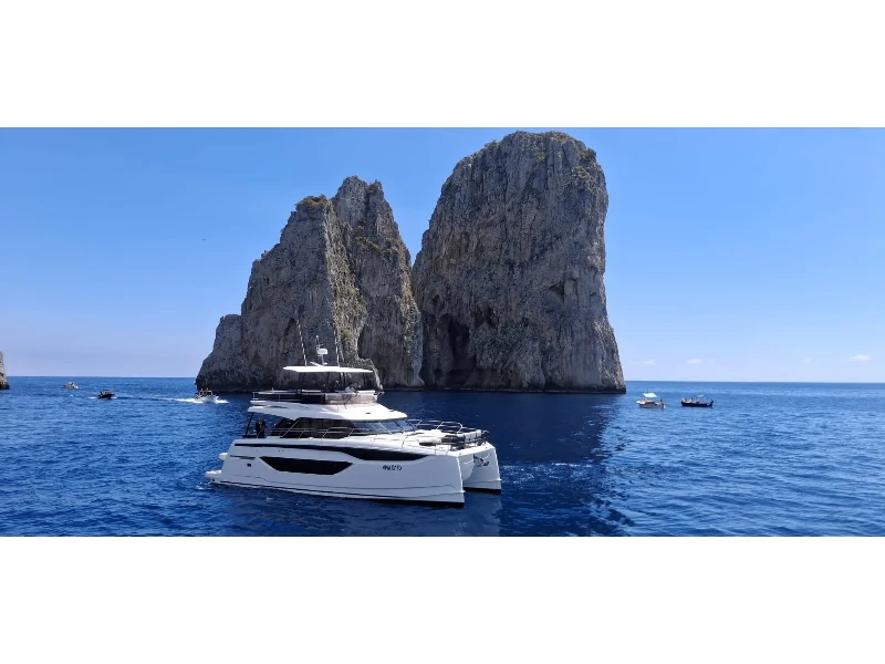Prestige M48 ViVa boat image