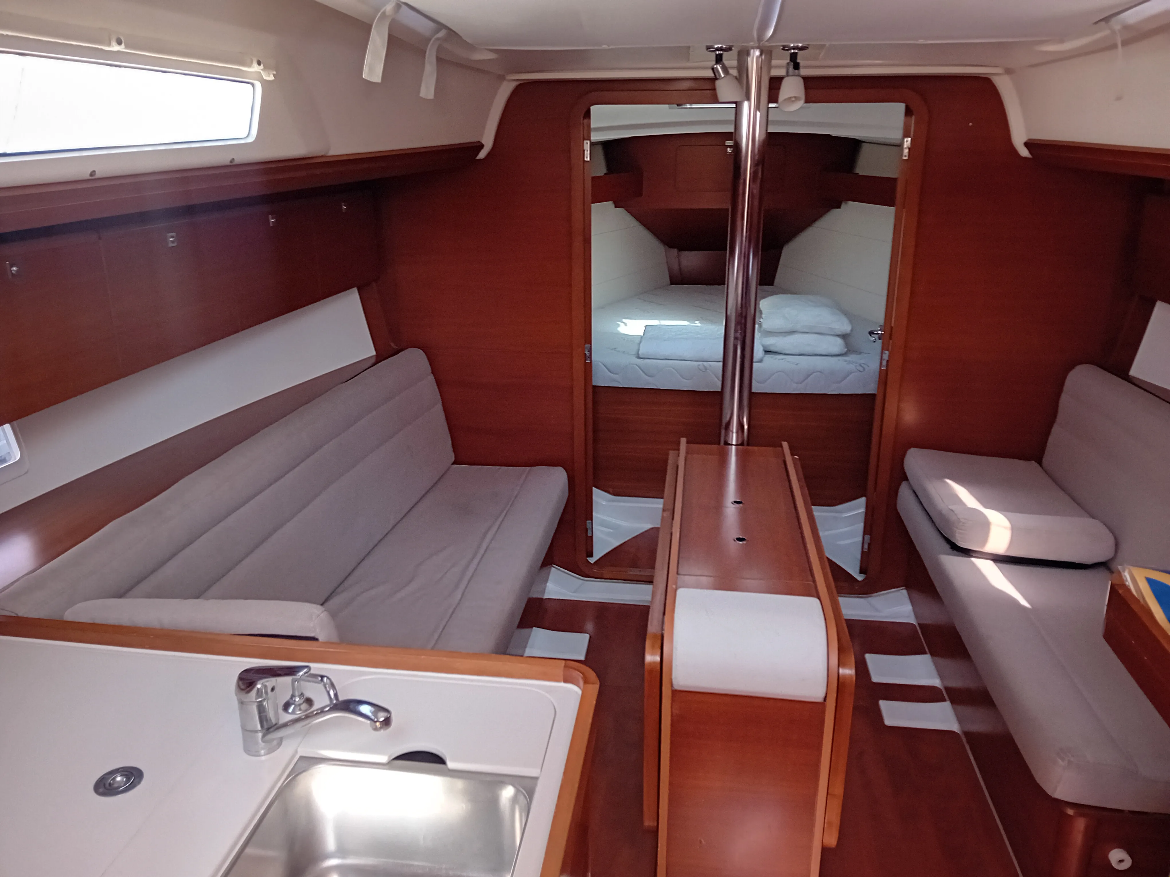 Image slide 258057