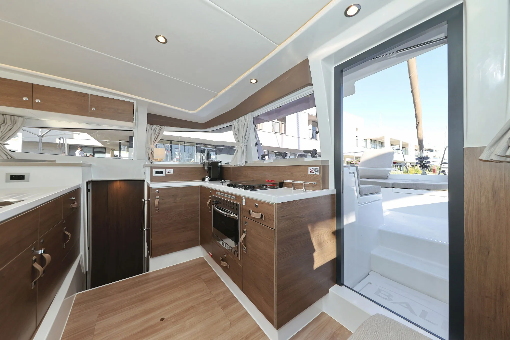Image slide 25843
