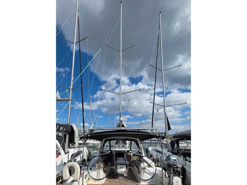 Oceanis 41.1 Illusion boat image