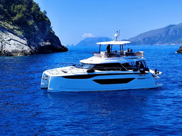 Prestige M48 ITALIA IV boat image