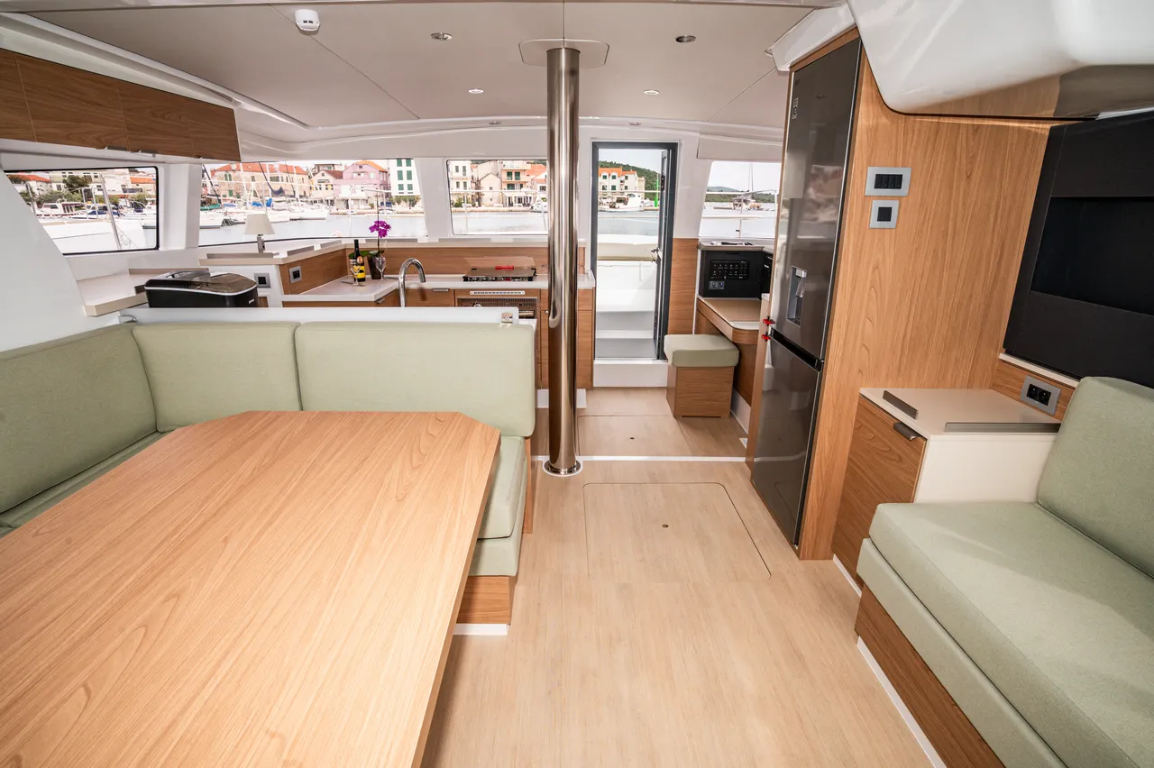 Image slide 259476