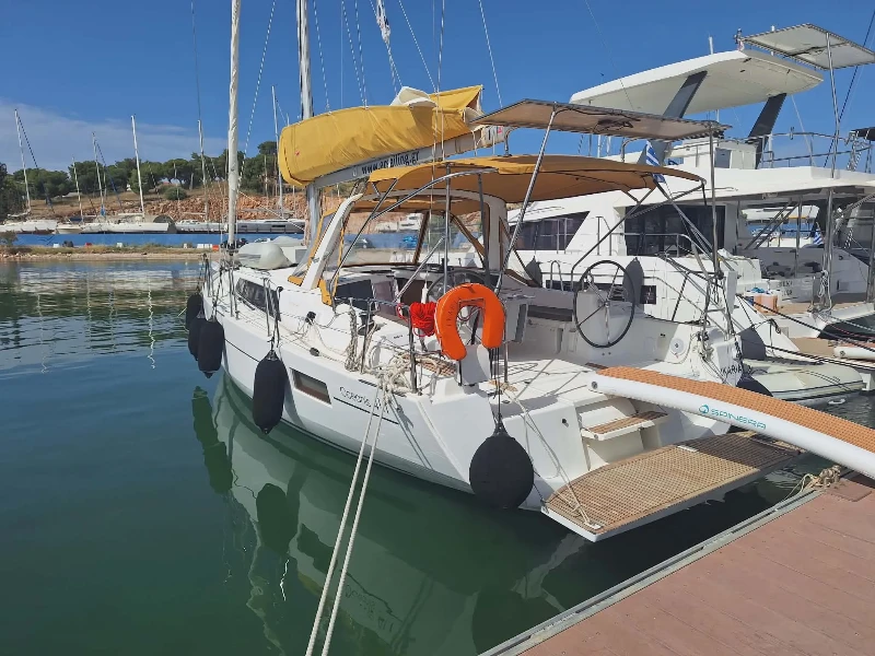 Oceanis 41.1 IKARIA boat image