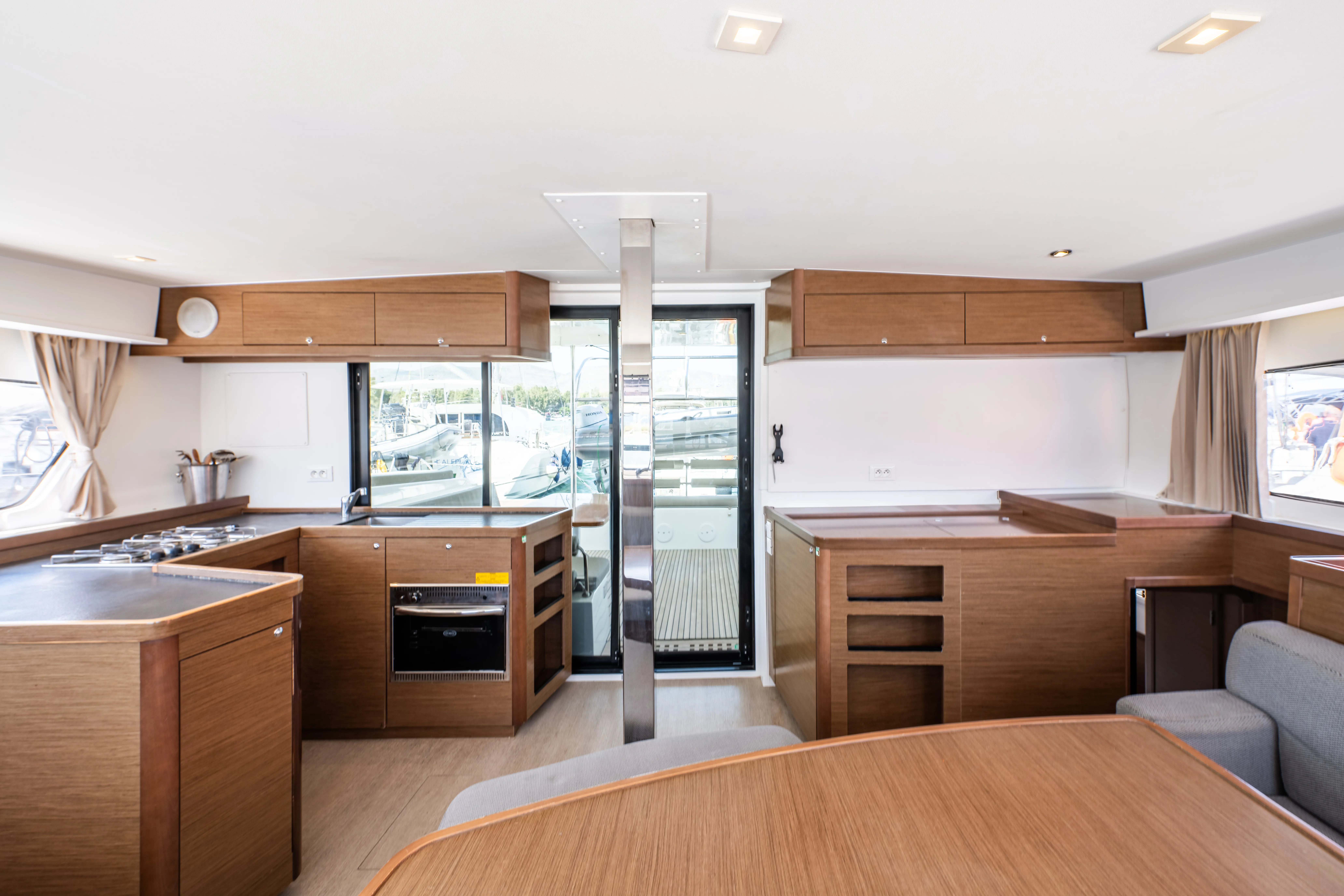 Image slide 259843