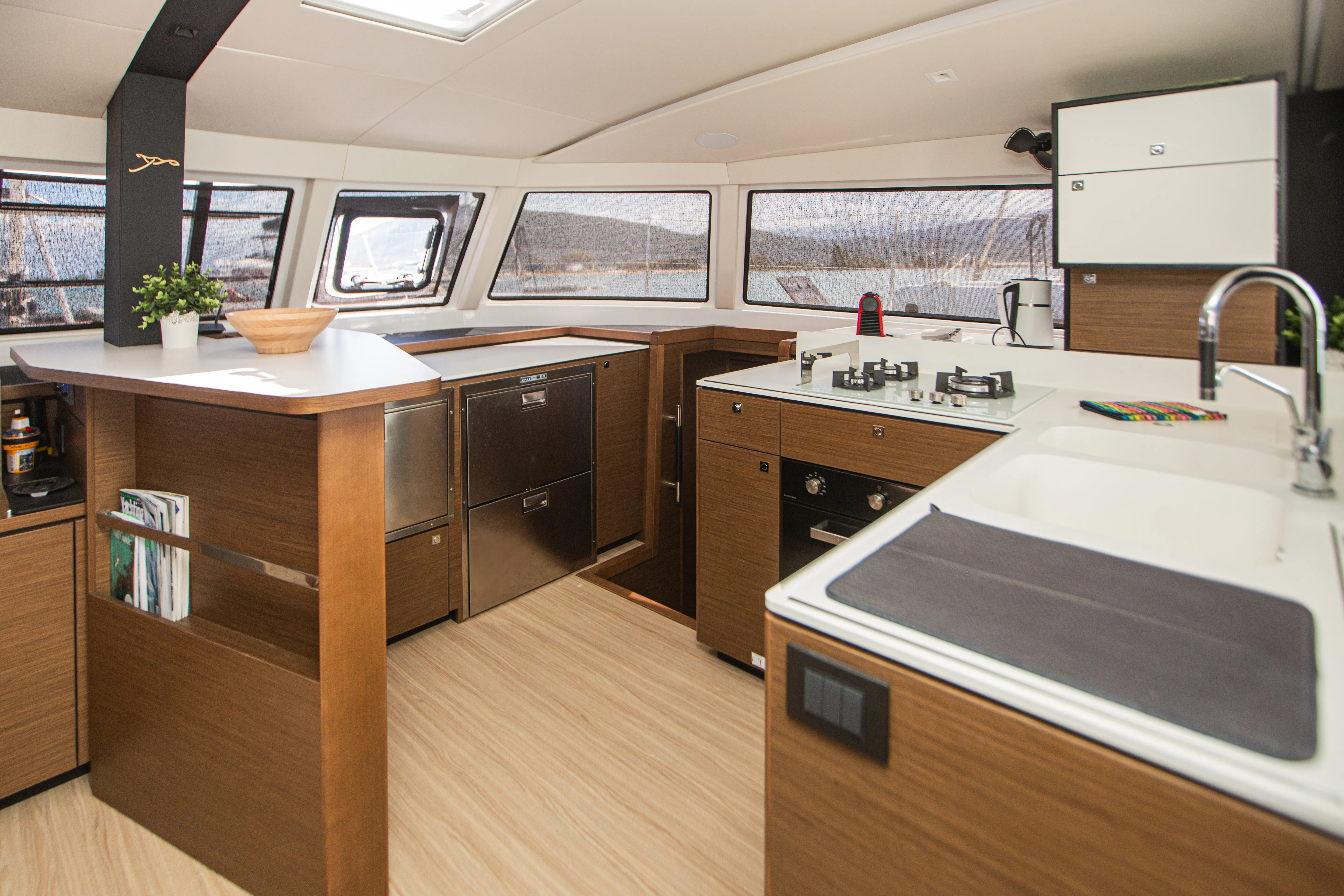 Image slide 259854