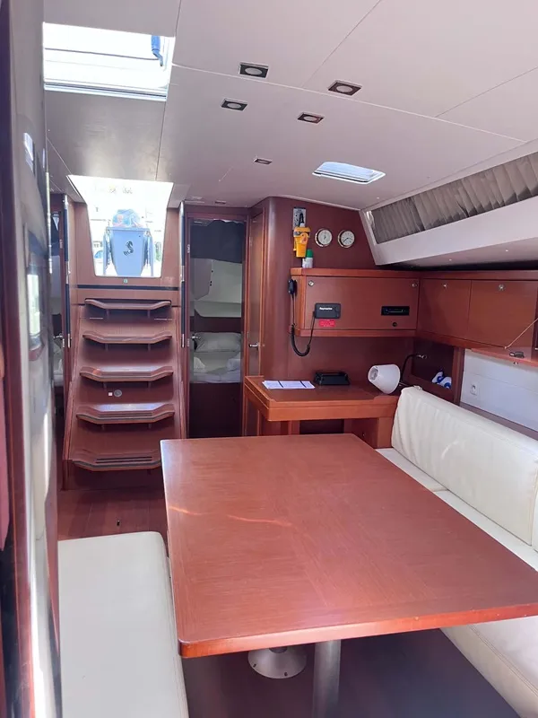 Image slide 260020