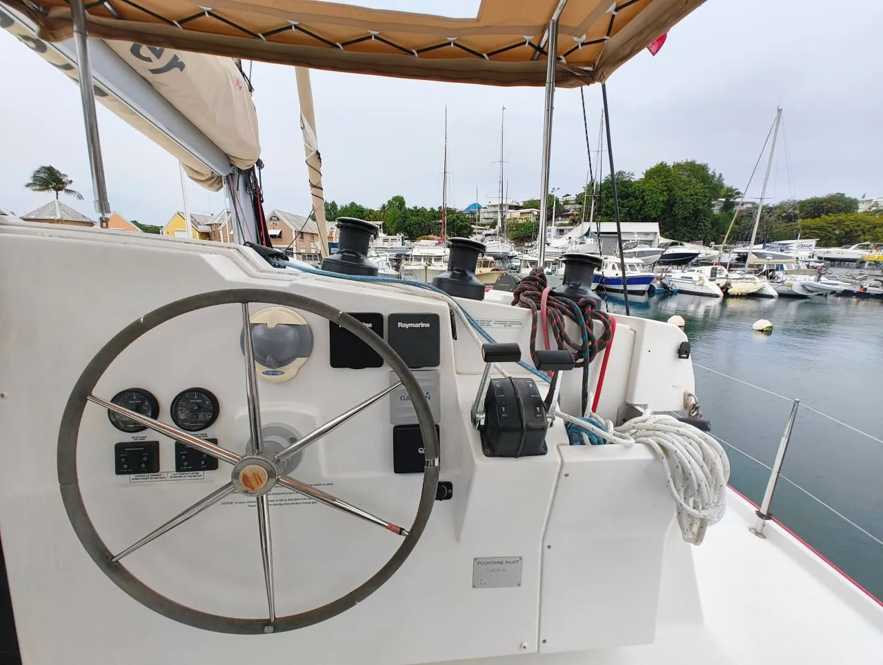 Image slide 260052