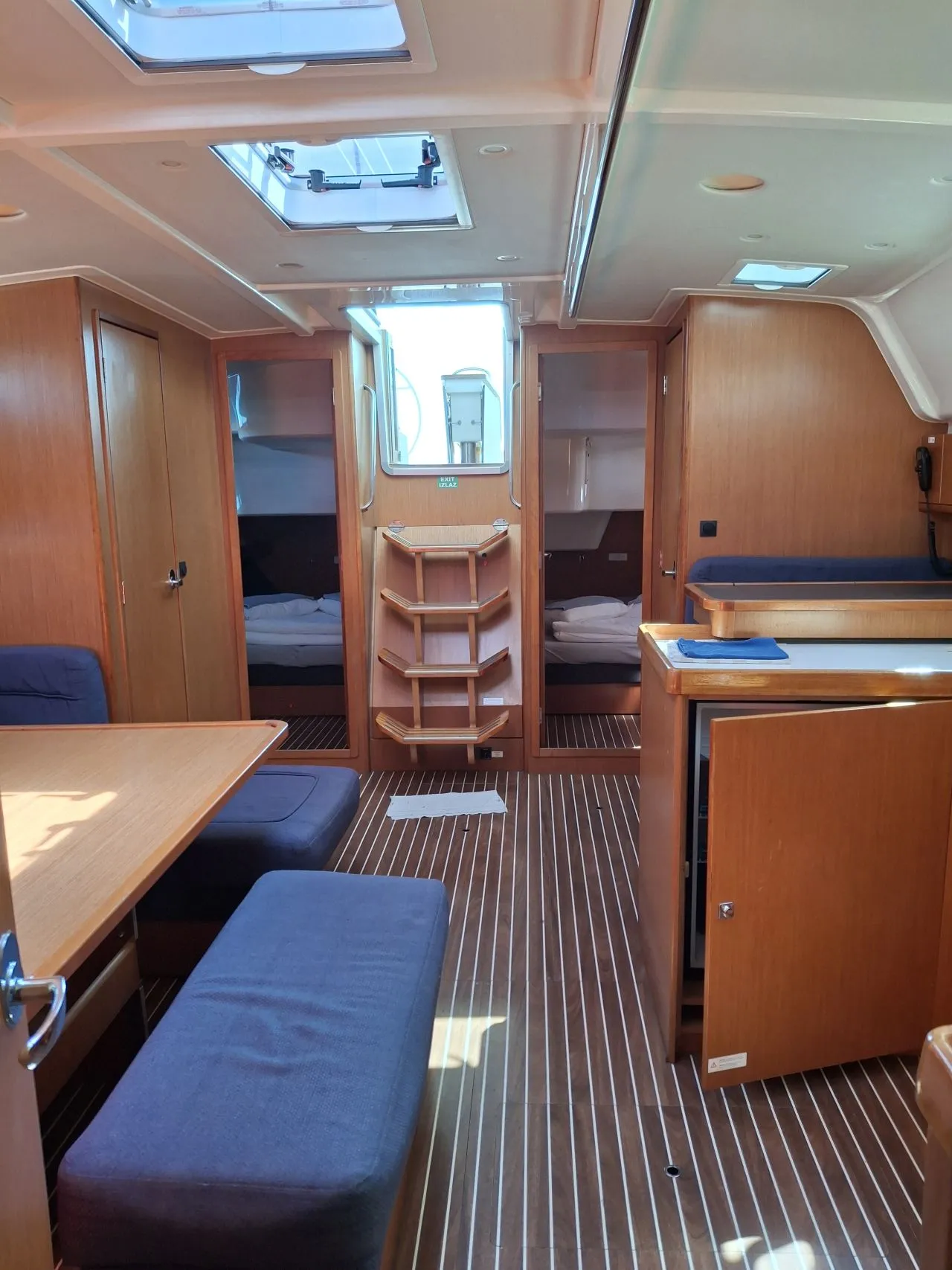 Image slide 260141