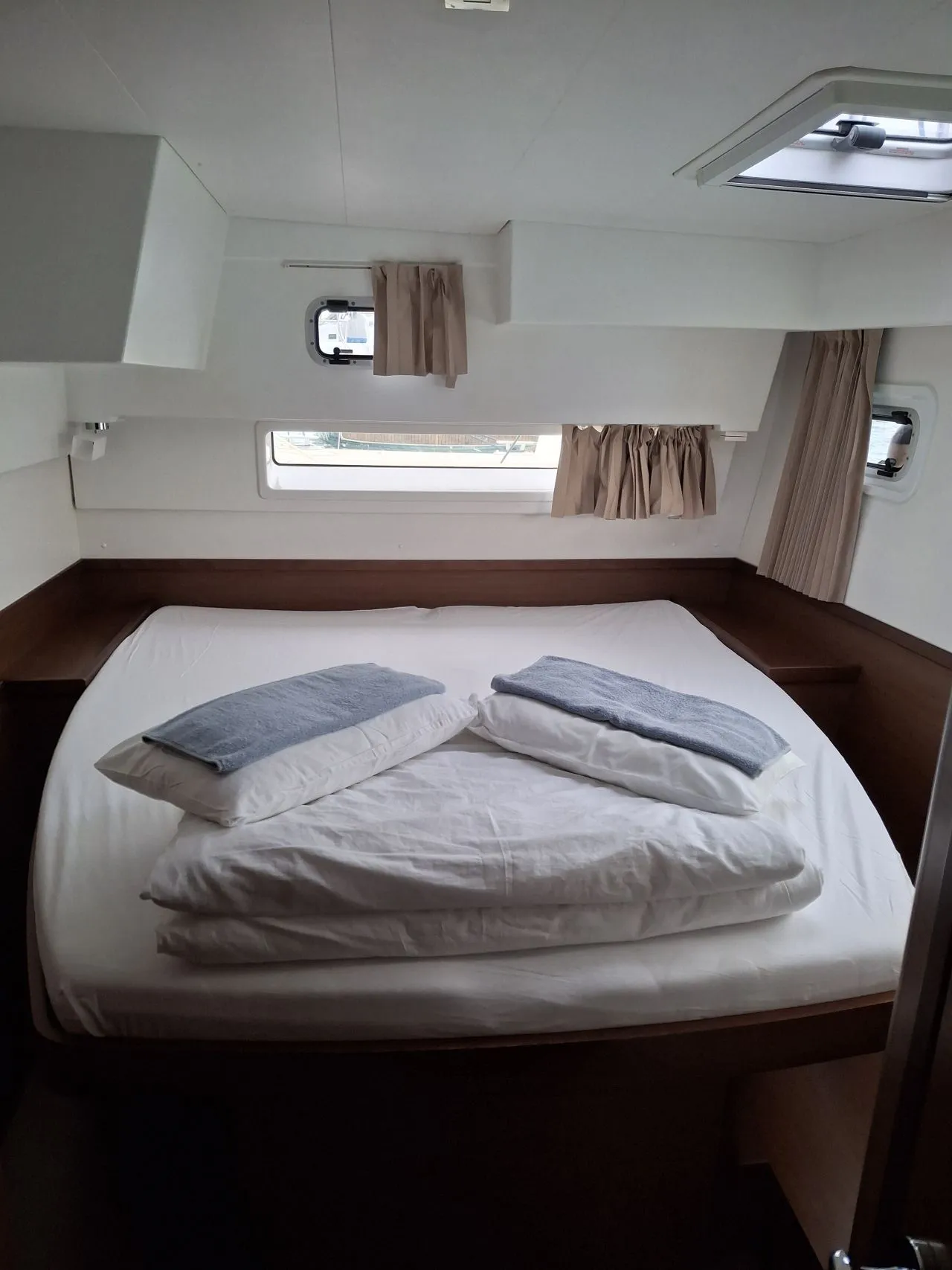 Image slide 260160