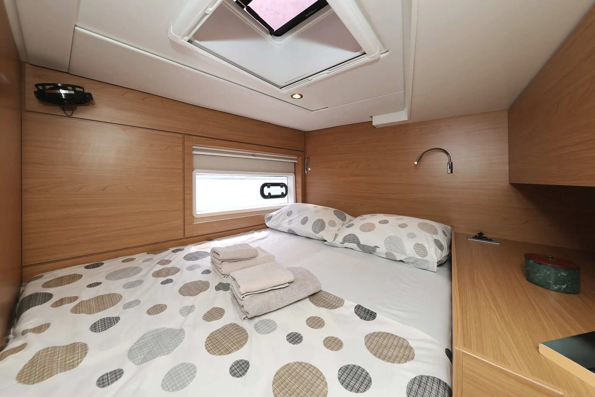 Image slide 260236
