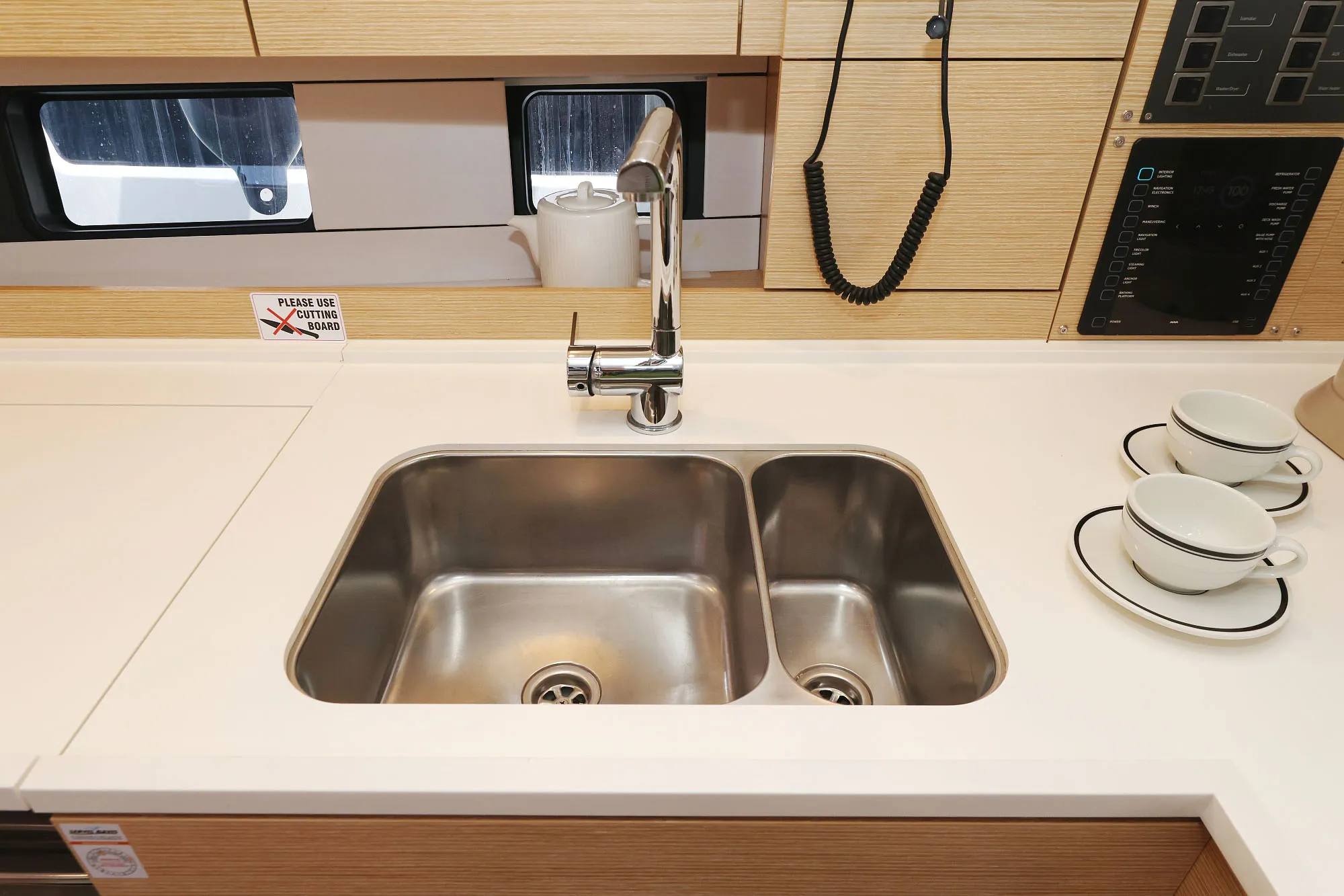 Image slide 260253
