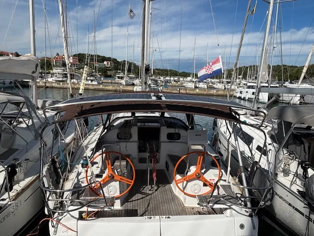 Image slide 260315