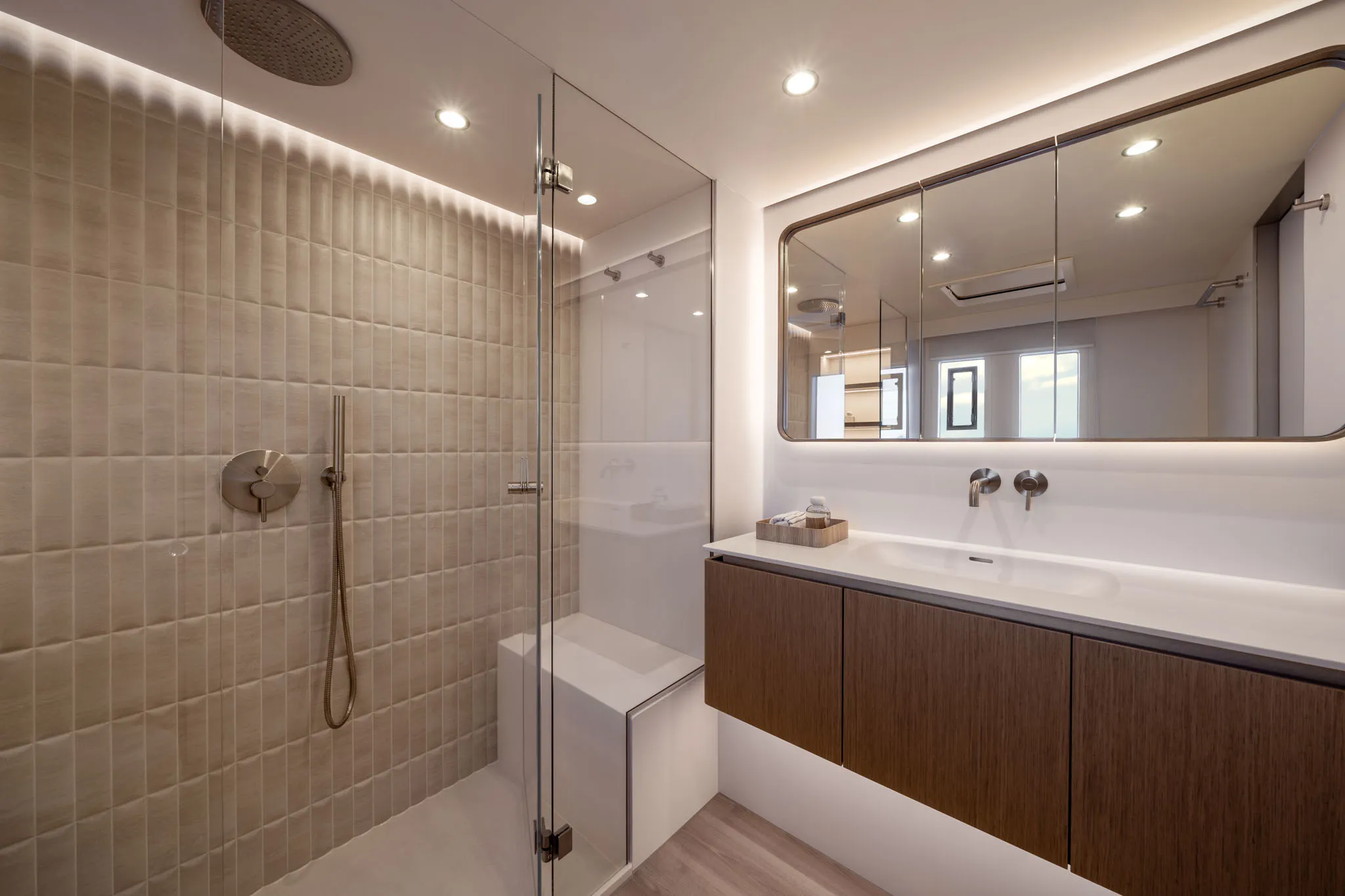Image slide 260325