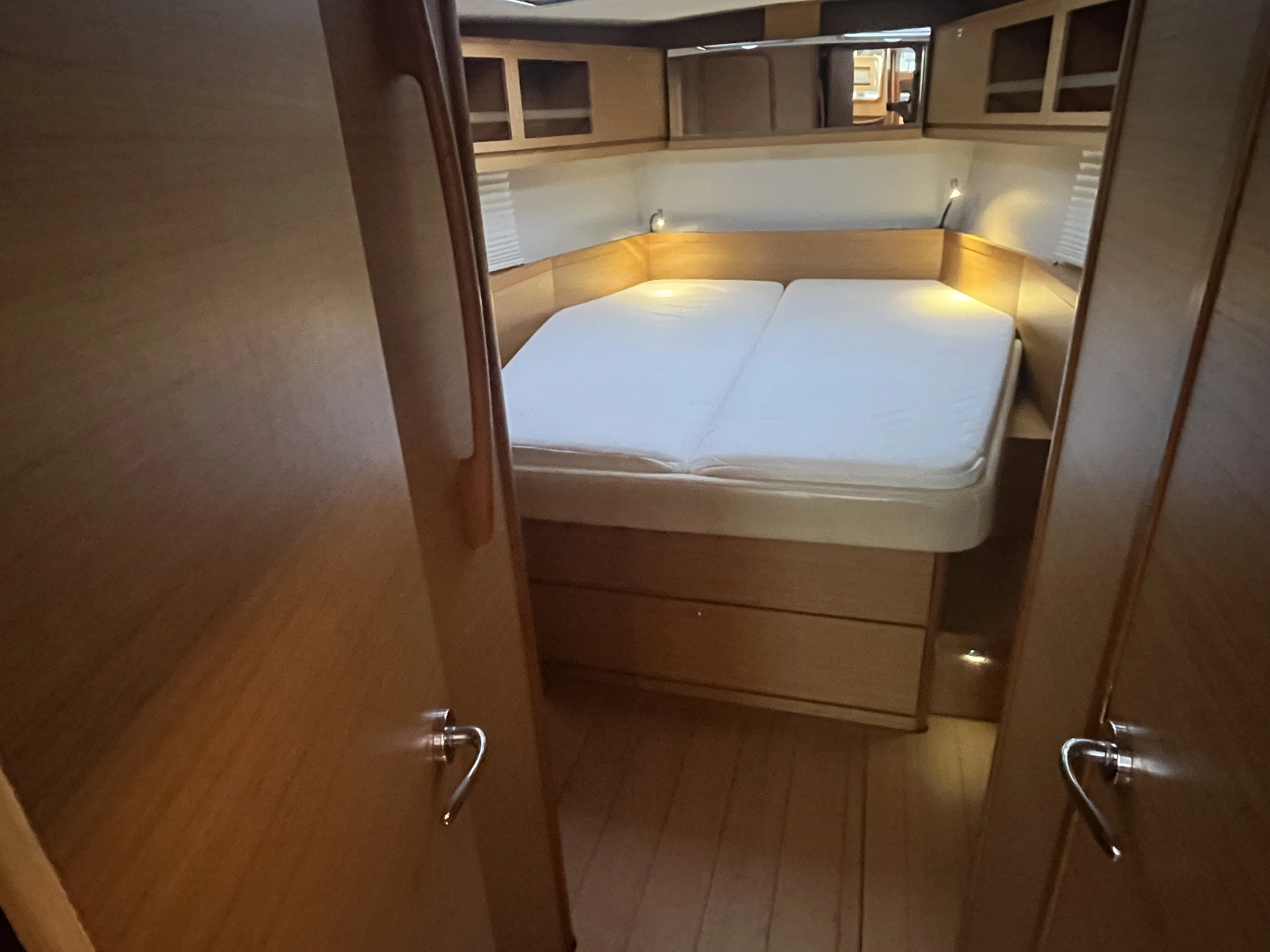 Image slide 260351