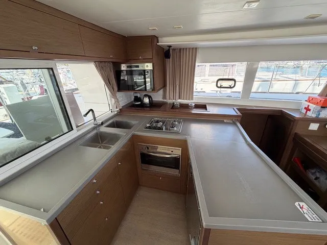 Image slide 260377