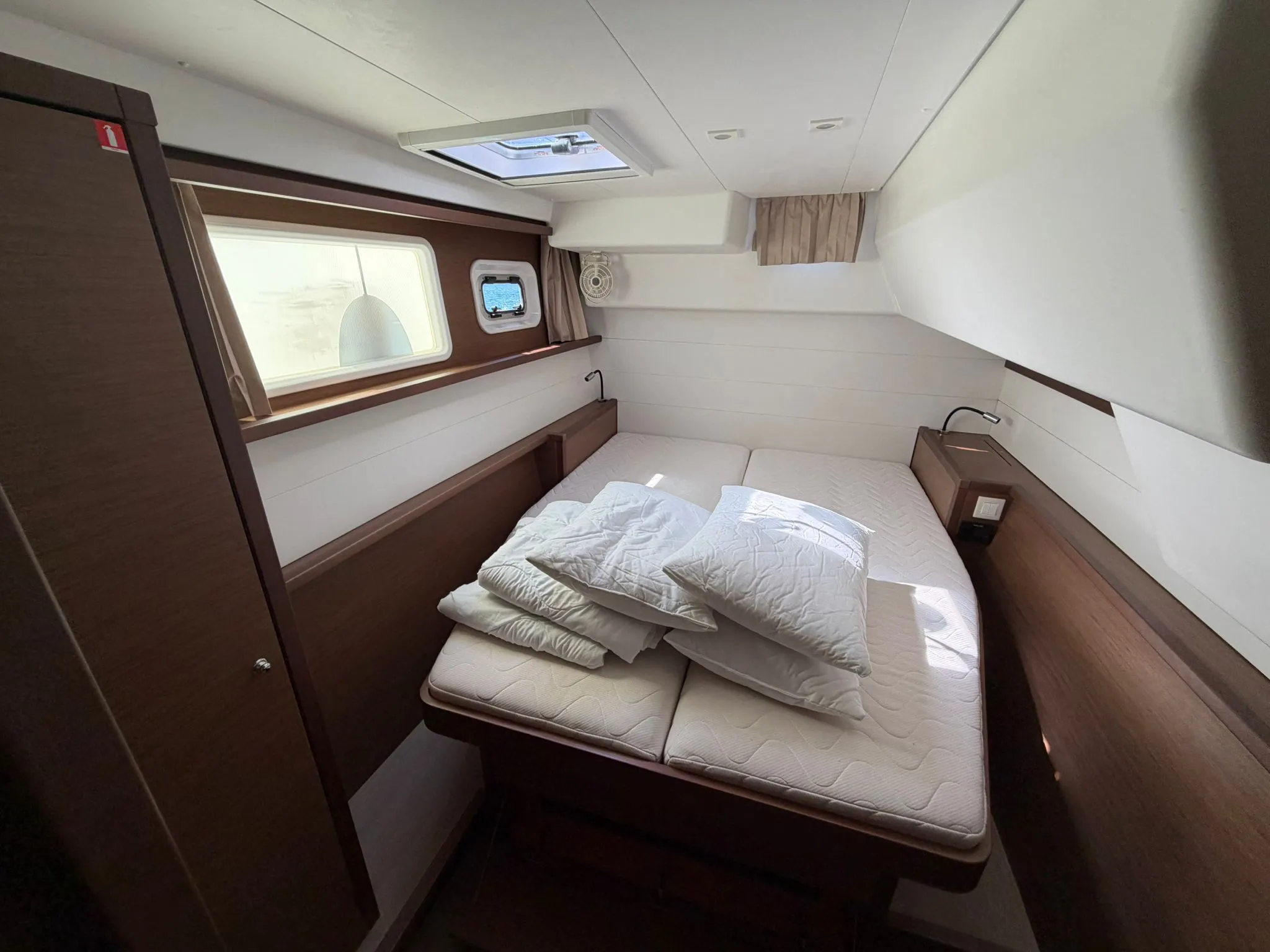 Image slide 260379