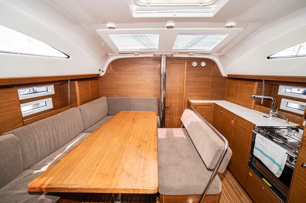 Image slide 260474