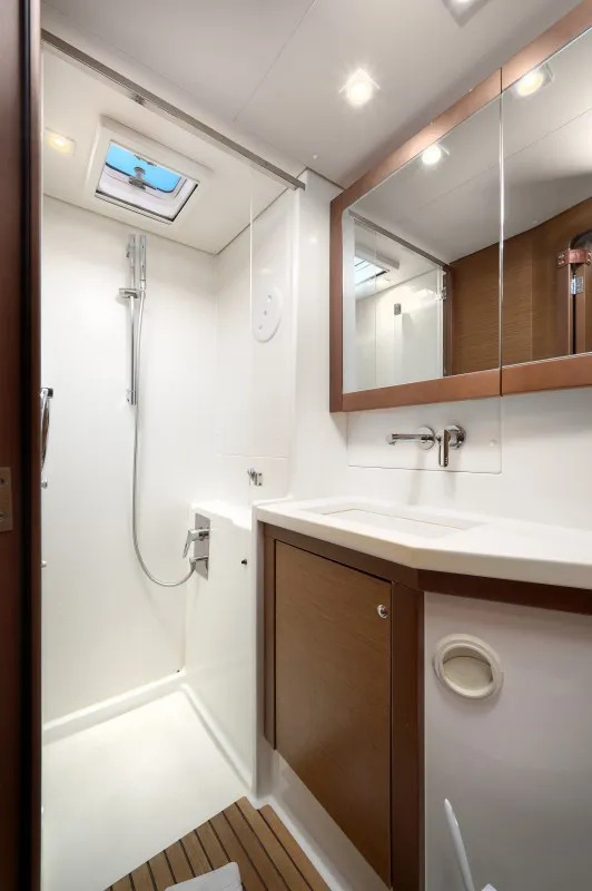 Image slide 260522