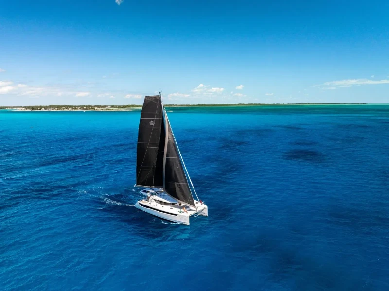 Leopard 52 New boat image