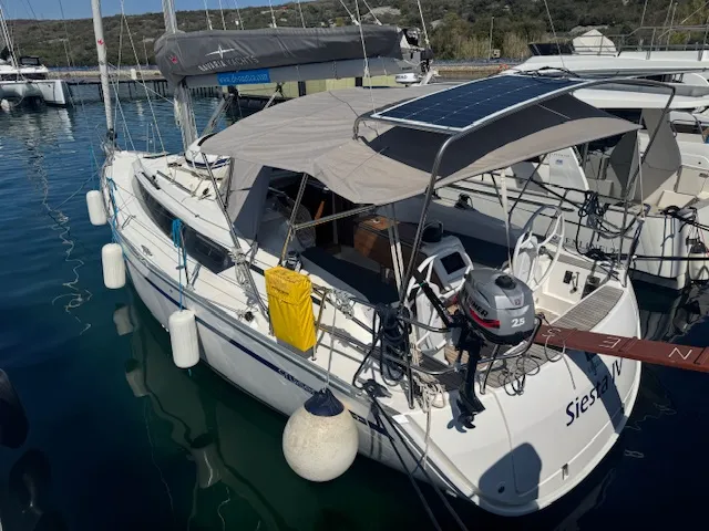Image slide 260922