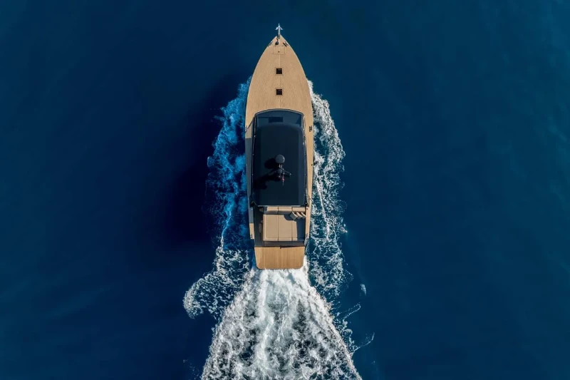 Colnago 45 Gariful 2 boat image