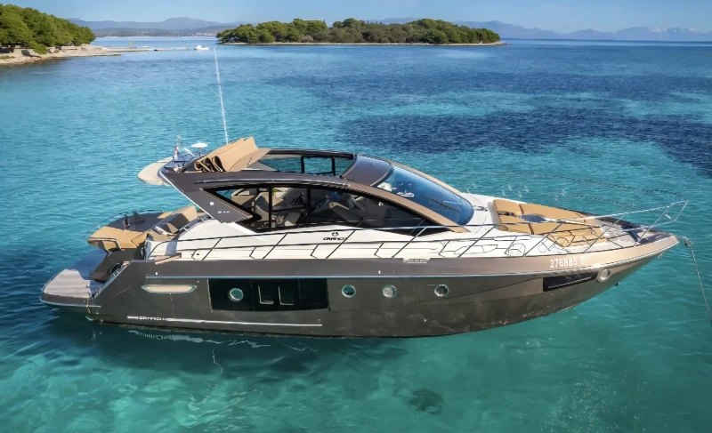 Cranchi M44 HT Brown Sugar boat image