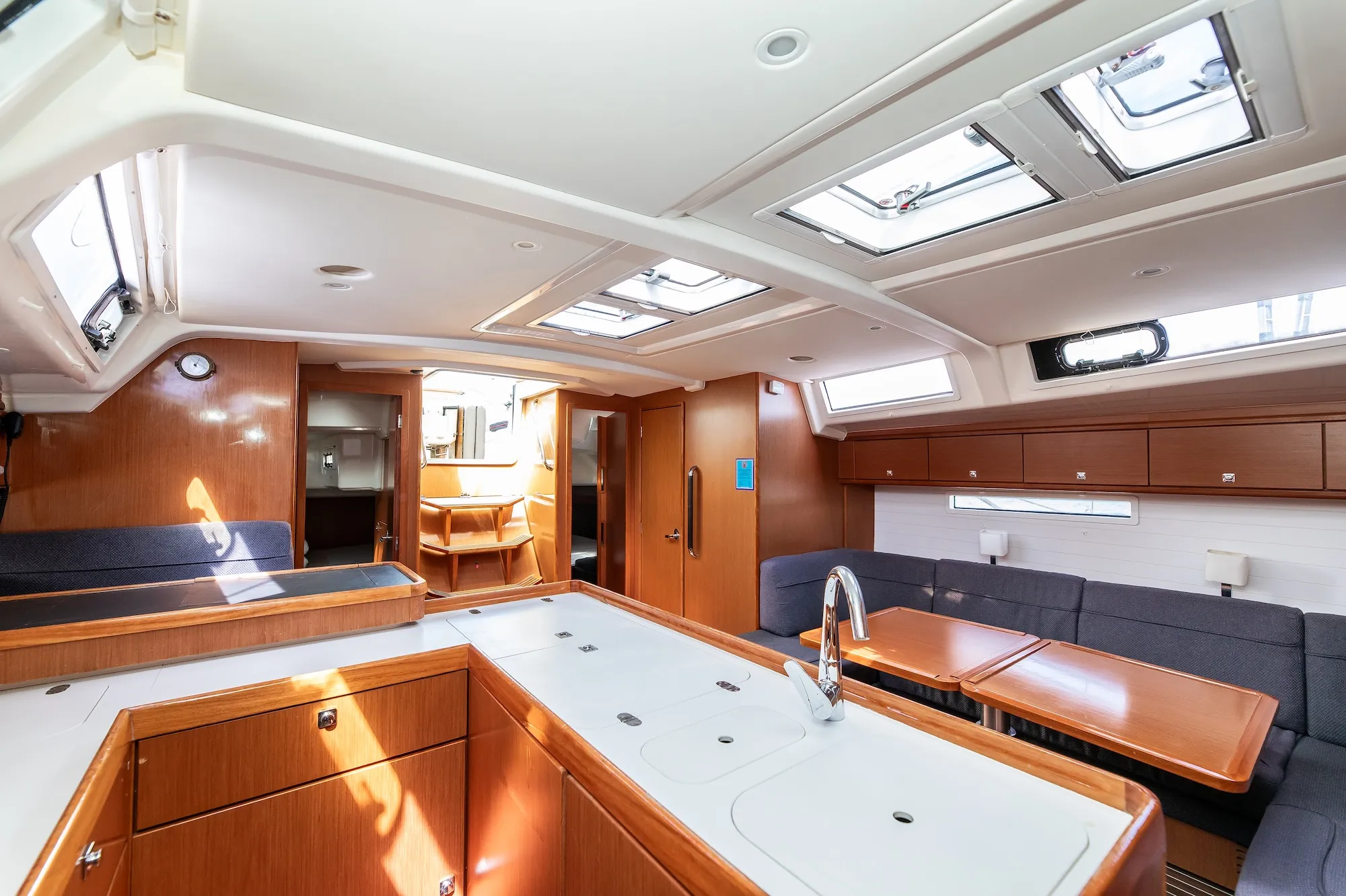 Image slide 262437