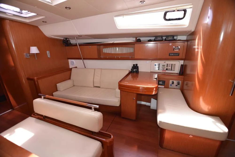 Image slide 2633
