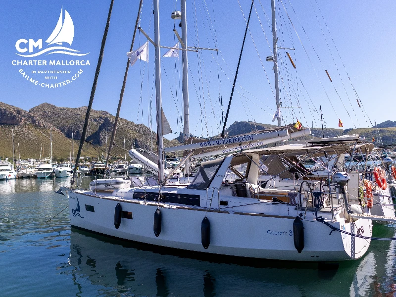 Oceanis 38 MOIN boat image