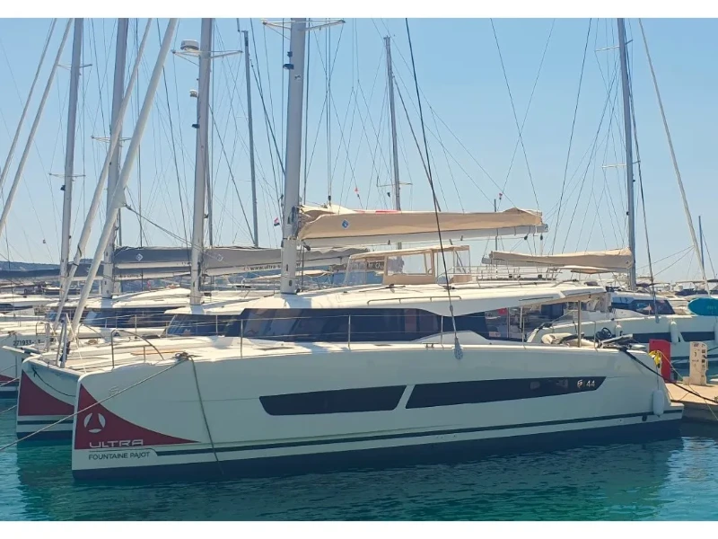 FP 44 SKYWALKER boat image