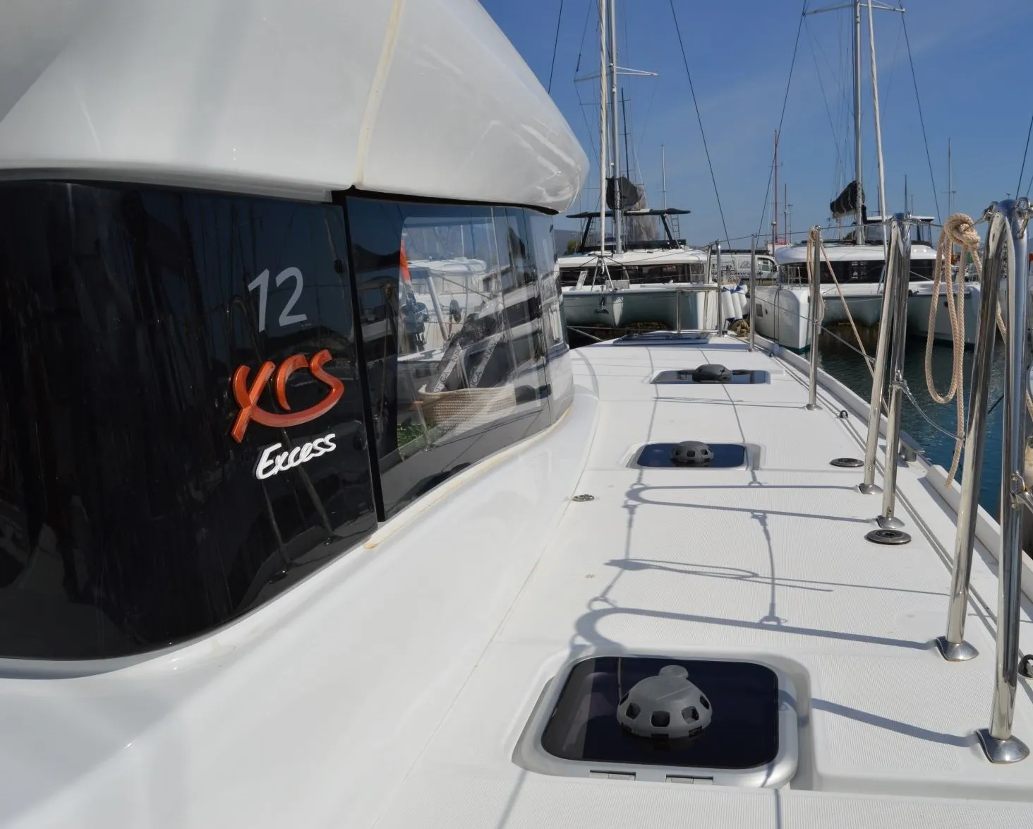 Image slide 2647